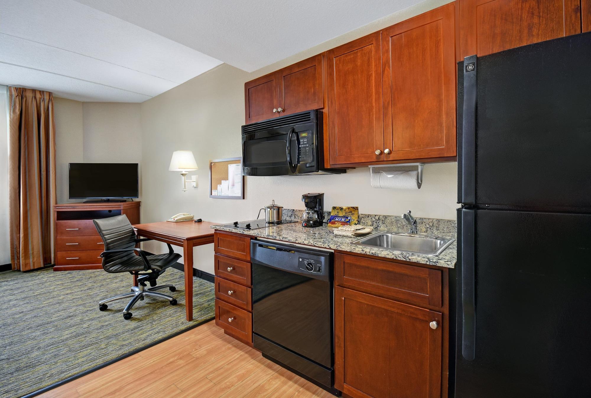 Candlewood Suites Columbia-Fort Jackson By Ihg Exterior foto