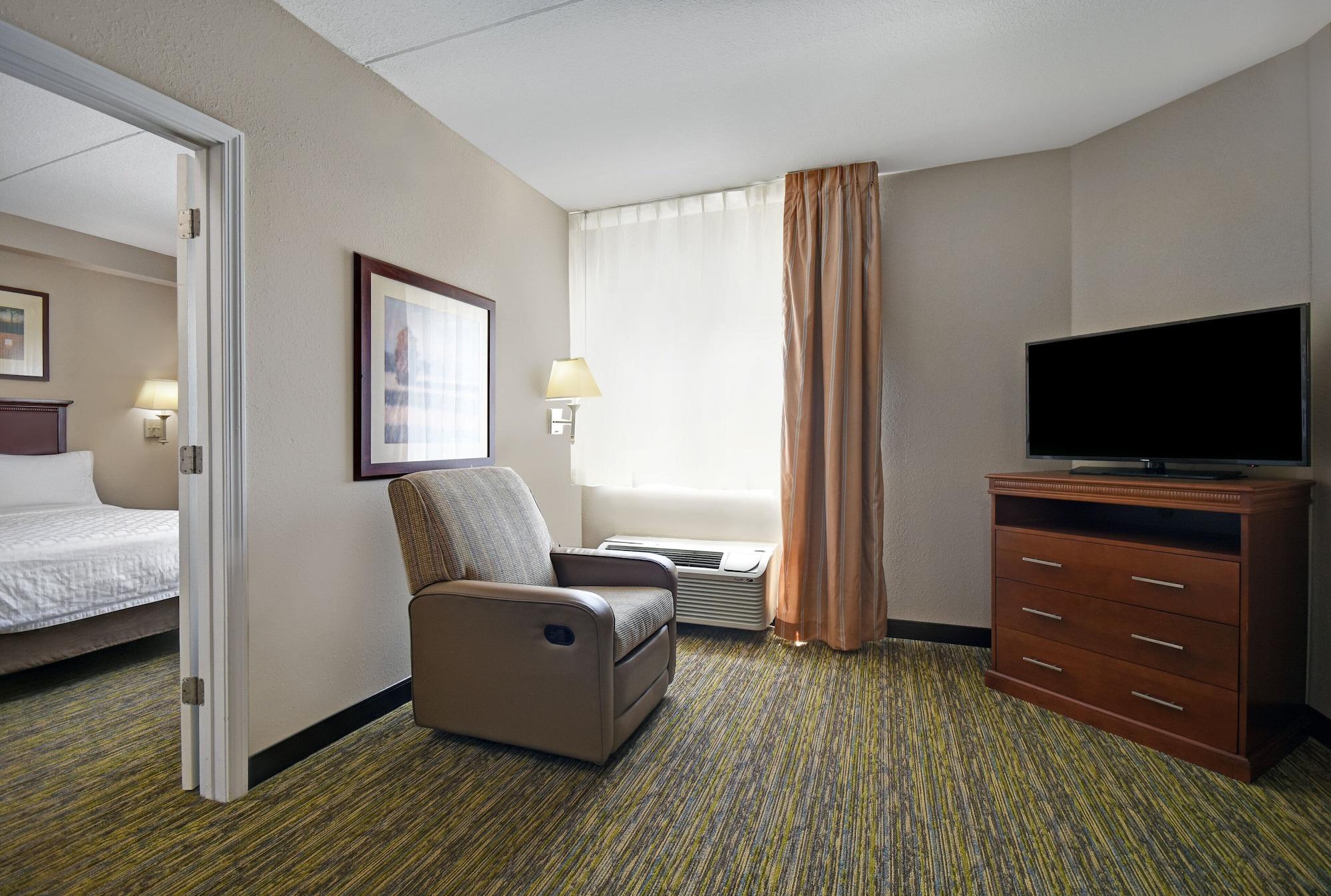 Candlewood Suites Columbia-Fort Jackson By Ihg Exterior foto